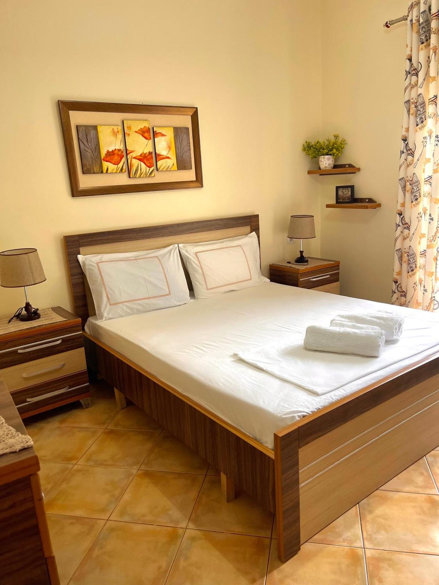 Melina Apartments Sarande Exterior photo